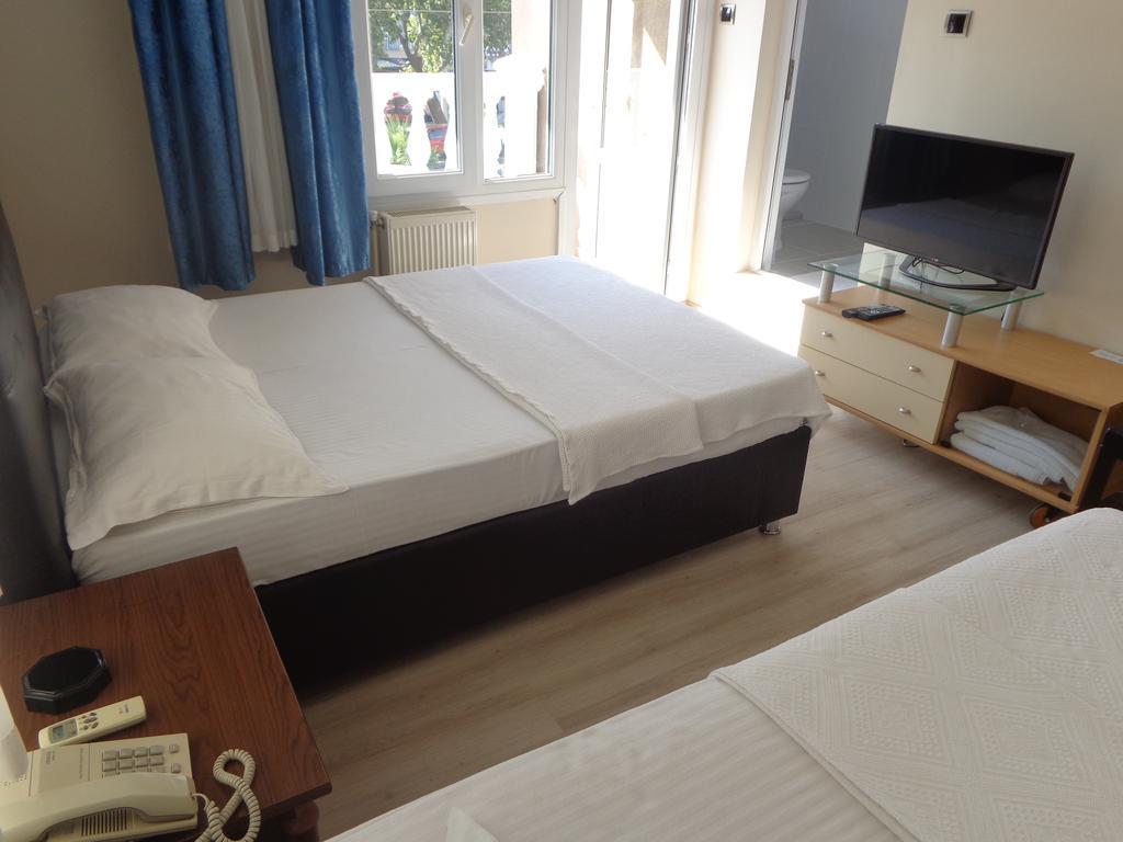 Serapion Hotel Bergama Room photo