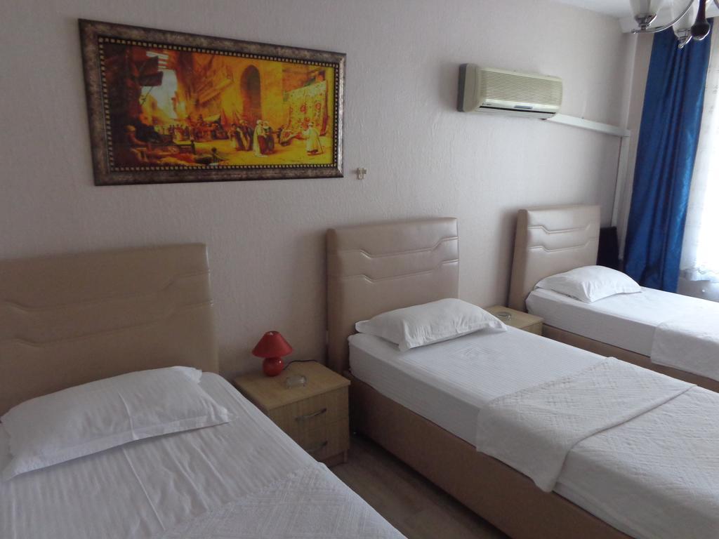 Serapion Hotel Bergama Room photo