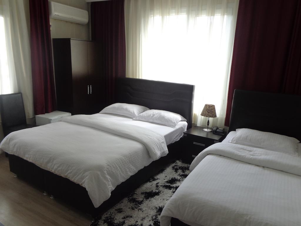 Serapion Hotel Bergama Room photo